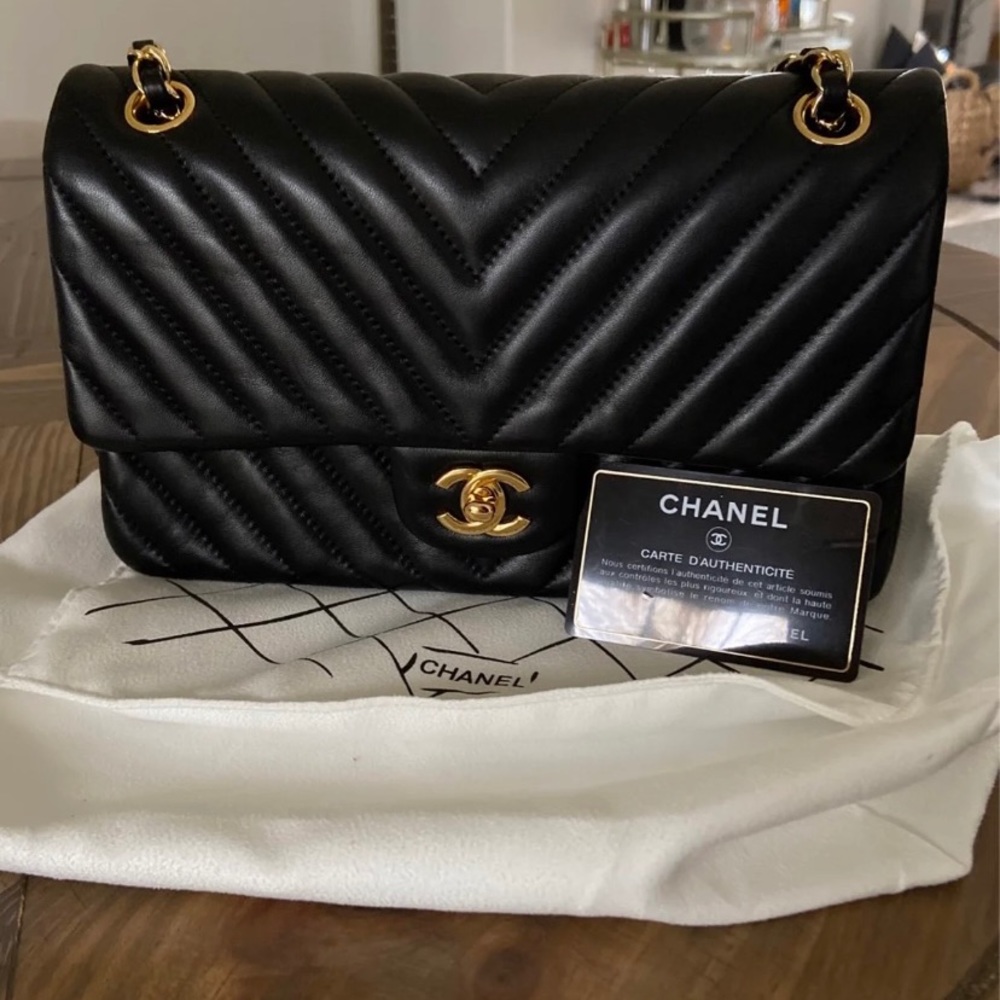 Classic double flap medium